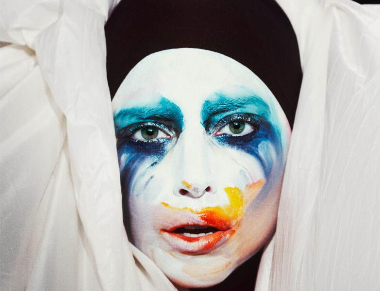 Lady Gaga - Applause