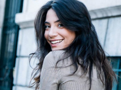 Tony Carreira E Fernanda Viajam Para Paris
